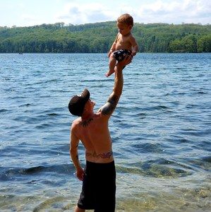 Meet your Posher, Derek